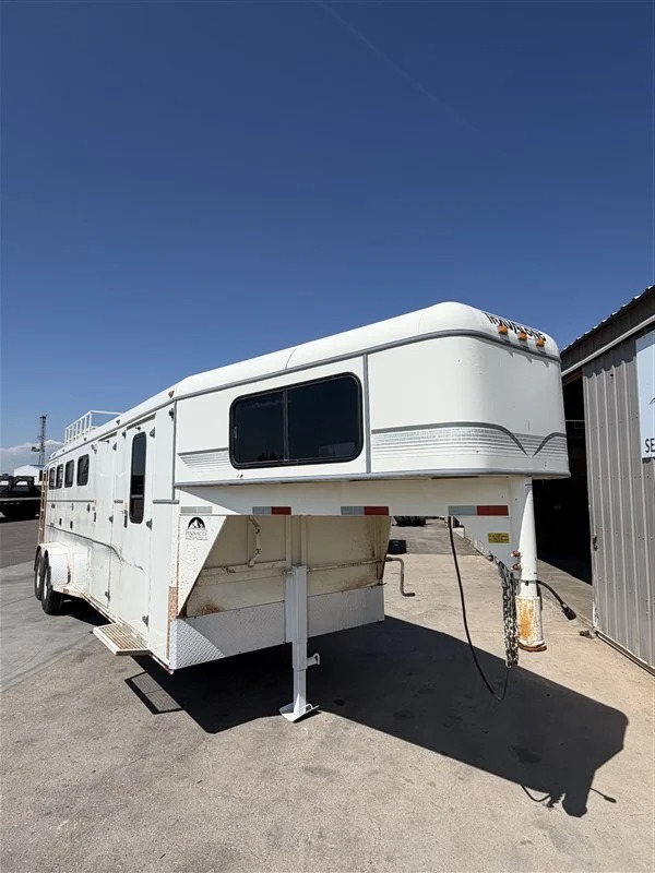 1996 Travalong 4 Horse side tack Horse Trailers