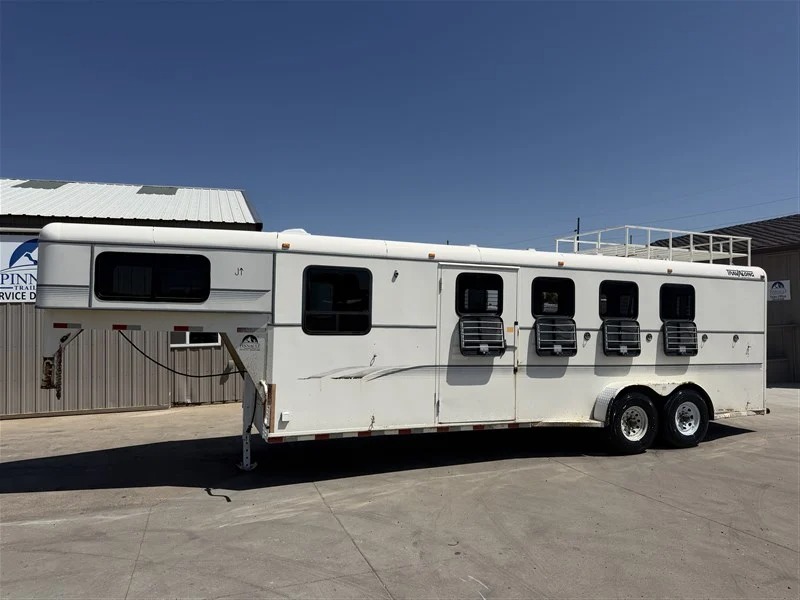1996 Travalong 4 Horse side tack Horse Trailers
