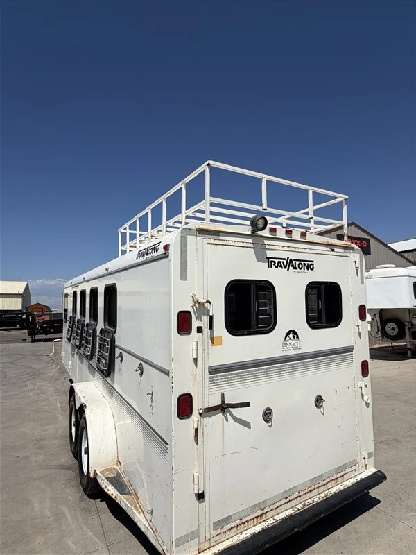 1996 Travalong 4 Horse side tack Horse Trailers