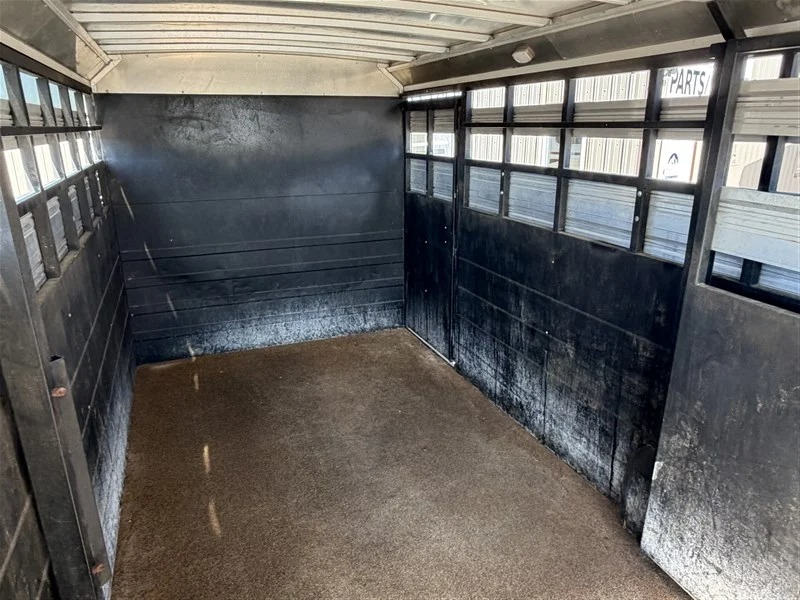 2022 Logan 24' Stock Combo-5' tack Stock Trailers