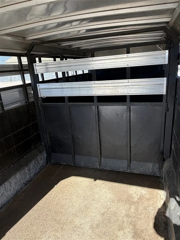2022 Logan 24' Stock Combo-5' tack Stock Trailers