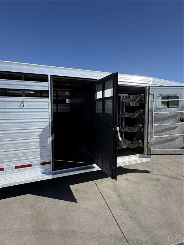 2022 Logan 24' Stock Combo-5' tack Stock Trailers