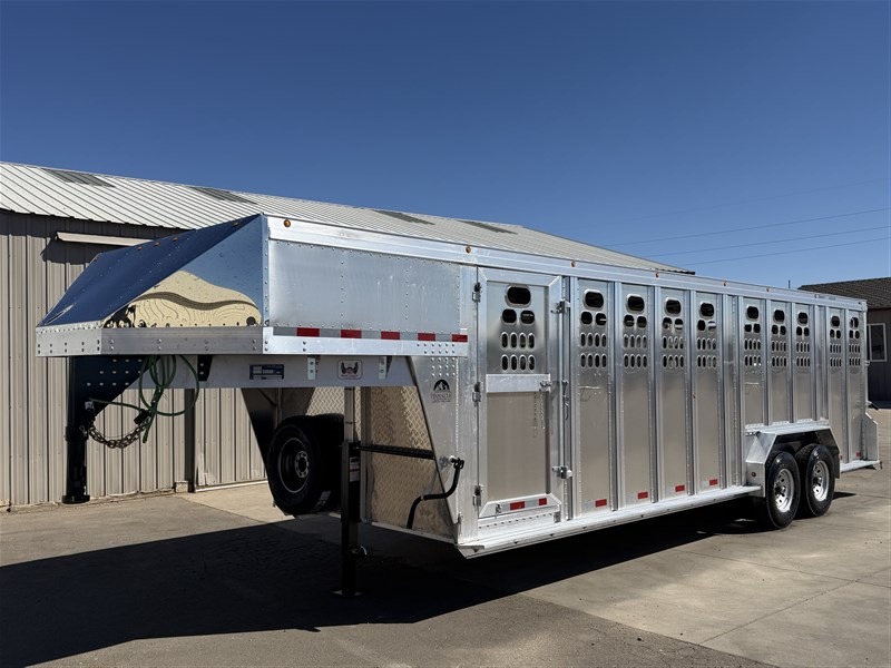 2026 Barrett 7’6x24’ Stock Stock Trailers