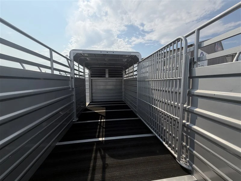2026 GR Trailers 20' 1/2 Top Stock Trailers