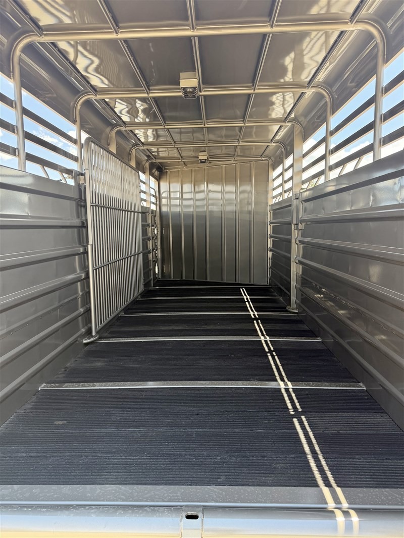 2026 GR Trailers 24' Trainer Tack Stock Trailers