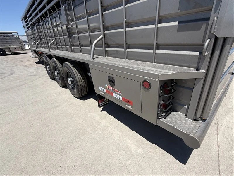 2026 GR Trailers 30' Stock Combo Stock Trailers