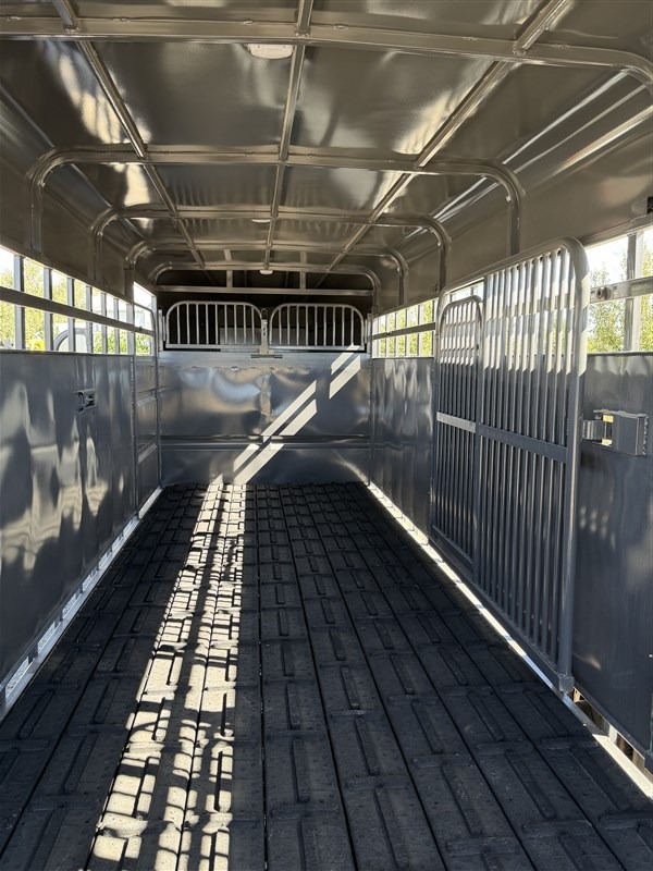 2027 Big Bend Trailers 24' Stock Stock Trailers