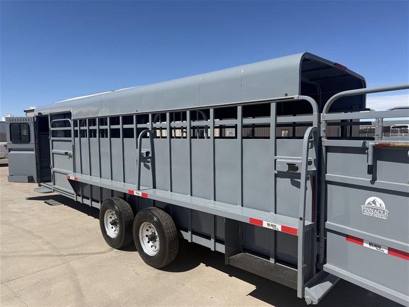 2027 Big Bend Trailers 24' Stock Combo Trainer Tack Stock Trailers