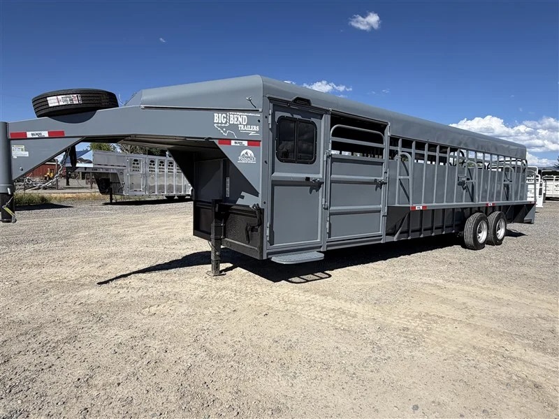 2027 Big Bend Trailers 28' Trainer Tack Combo Stock Trailers
