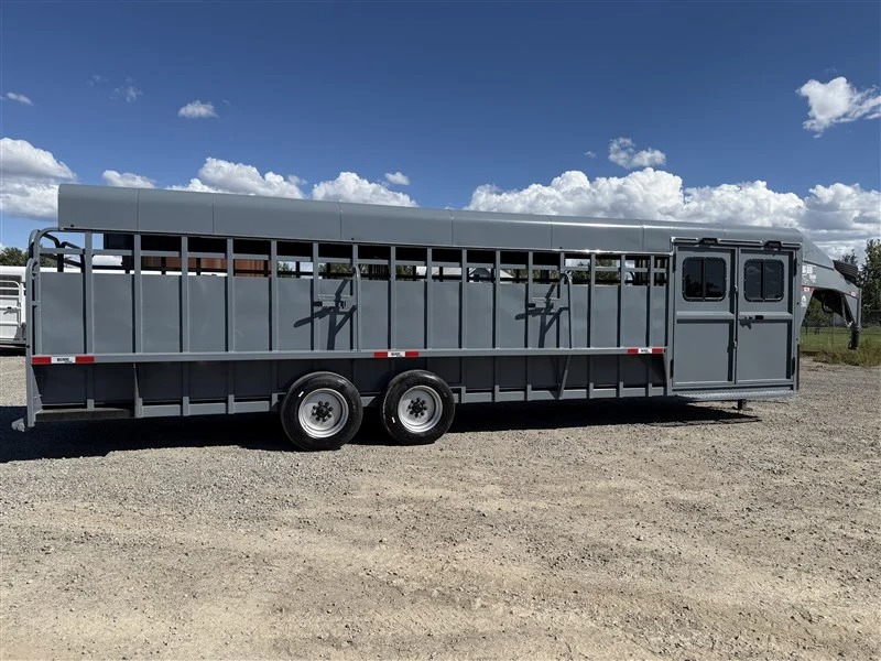 2027 Big Bend Trailers 28' Trainer Tack Combo Stock Trailers