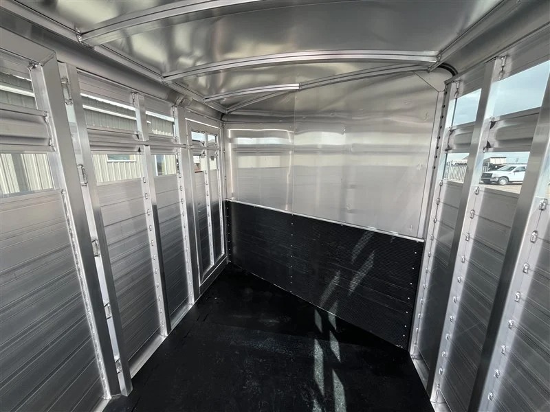2027 Elite 24’ Stock Combo W/Slanted Deluxe Tack Stock Trailers