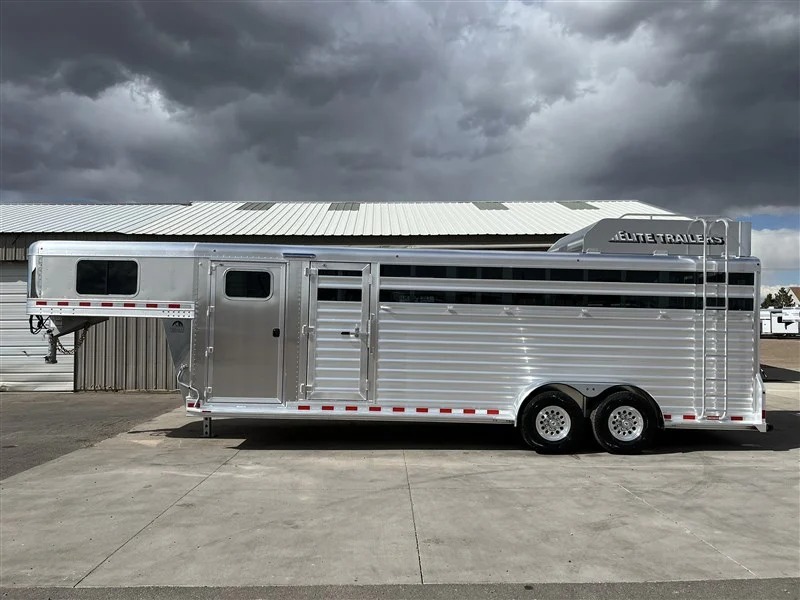2027 Elite 24’ Stock Combo W/Slanted Deluxe Tack Stock Trailers