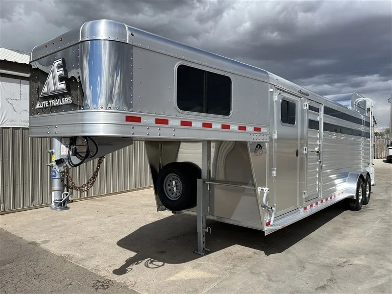 2027 Elite 24’ Stock Combo W/Slanted Deluxe Tack Stock Trailers