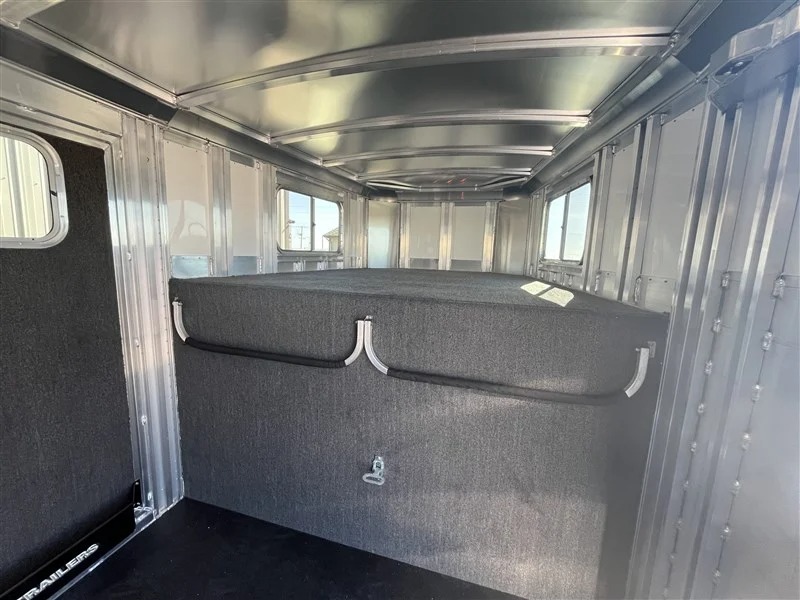 2027 Elite Trailers 7’6"X24’ Stock Combo W/6’ Tack Stock Trailers