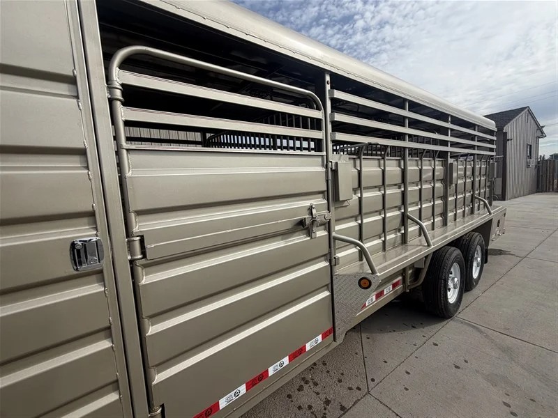2027 GR Trailers 24' Stock Combo Stock Trailers