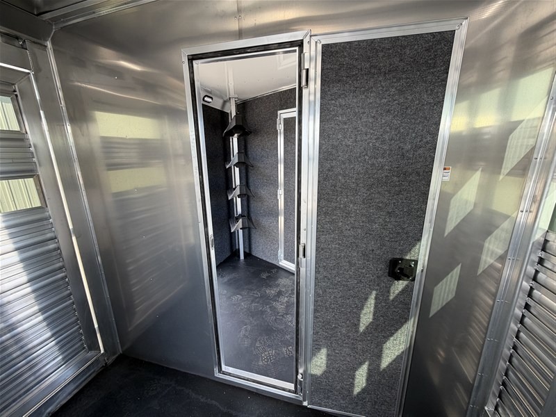 2027 Lakota Charger 14' Shortwall w/14' and Mid Tack Living Quarters