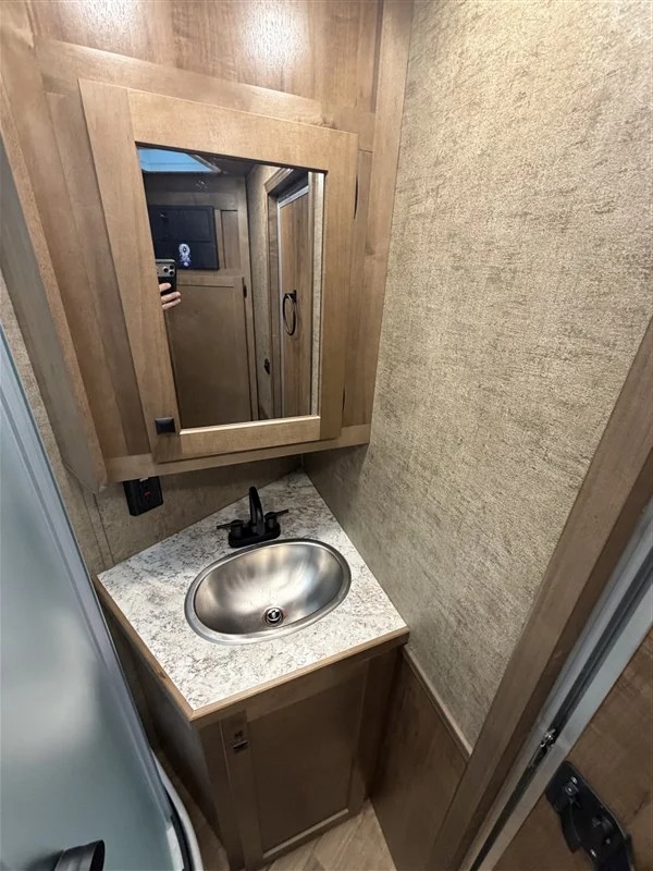 2027 Lakota Legacy 14' Stock w/Mid Tack and 9' Shortwall Living Quarters