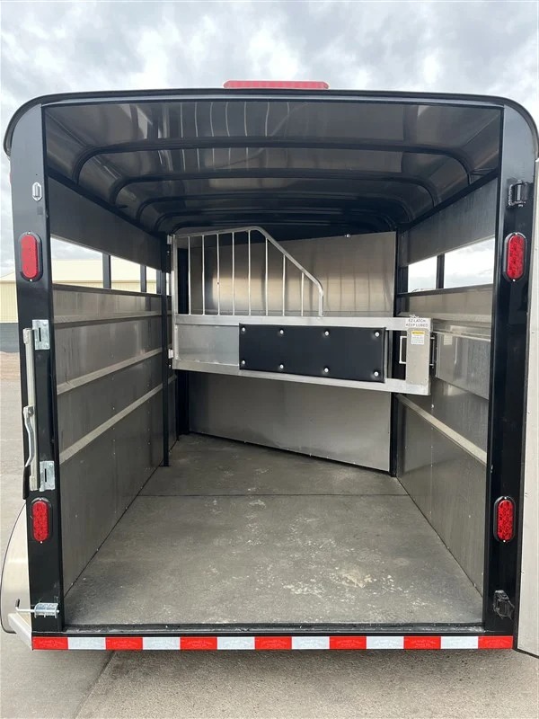 2027 Maverick 2 Horse Slant W/Swinging Wall Tack Horse Trailers
