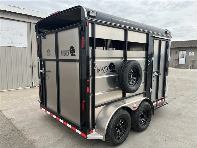 2027 Maverick 2 Horse Slant W/Swinging Wall Tack Horse Trailers
