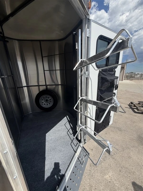 2027 Maverick 2 Horse Warmblood Horse Trailers