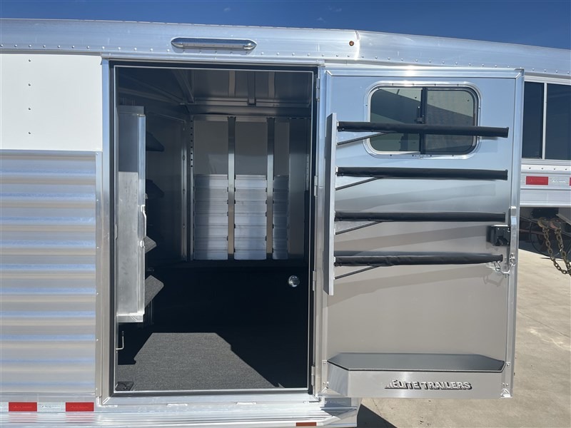 2027 Elite Trailers 4 Horse Slant Stock Combo Horse Trailers