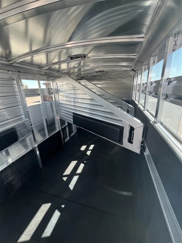2027 Elite Trailers 4 Horse Slant Stock Combo Horse Trailers