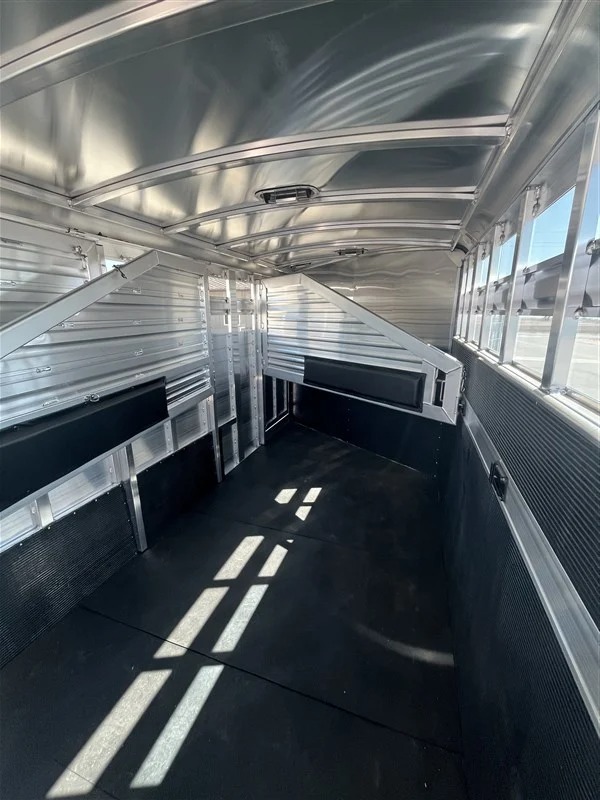 2027 Elite Trailers 4 Horse Slant Stock Combo Horse Trailers