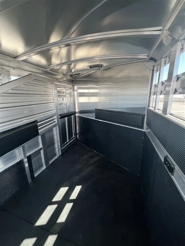 2027 Elite Trailers 4 Horse Slant Stock Combo Horse Trailers