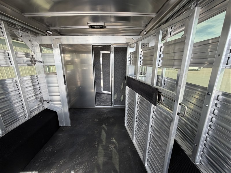 2027 Lakota Charger 14' Shortwall w/14' and Mid Tack Living Quarters