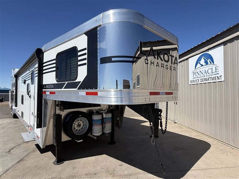 2027 Lakota Charger 4H w/16' Shortwall Living Quarters