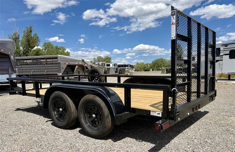 2026 Top Hat Trailers MEDIUM PIPE UTILITY Flatbed Trailers