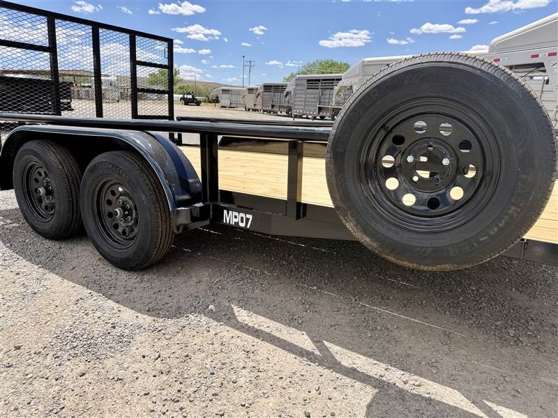 2026 Top Hat Trailers MEDIUM PIPE UTILITY Flatbed Trailers