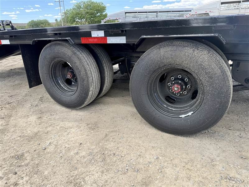 2026 Top Hat Trailers GOOSENECK 259 LO PROFILE HEAVY DUTY Flatbed Trailers