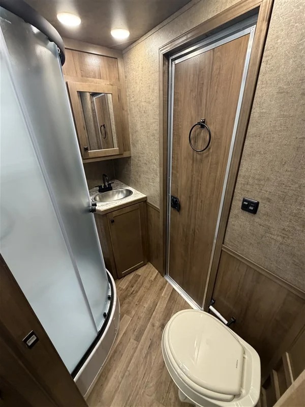 2027 Lakota Legacy 14' Stock w/Mid Tack and 9' Shortwall Living Quarters