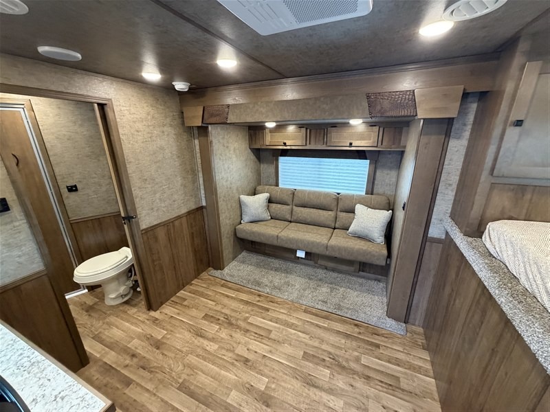 2027 Lakota Legacy 14' Stock w/Mid Tack and 9' Shortwall Living Quarters