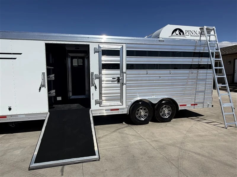 2027 Lakota Legacy 14' Stock w/Mid Tack and 9' Shortwall Living Quarters