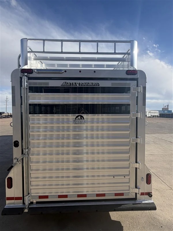2027 Elite Trailers 4 Horse Slant Stock Combo Horse Trailers