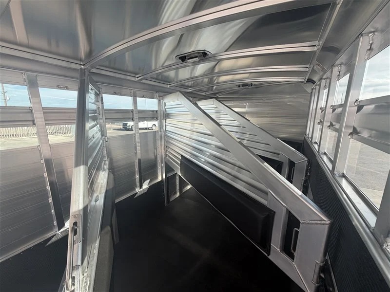 2027 Elite Trailers 4 Horse Slant Stock Combo Horse Trailers