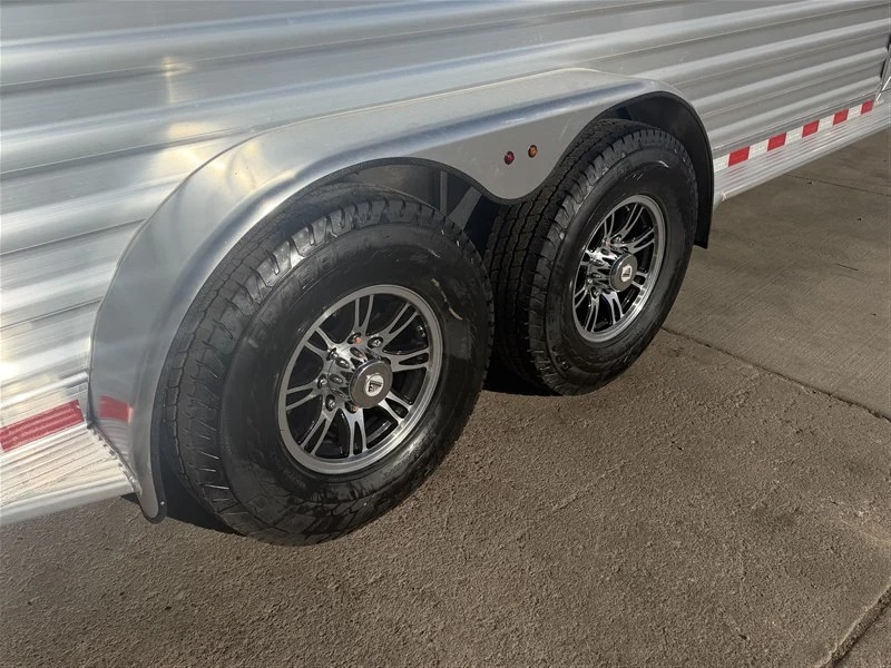 2027 Elite Trailers 4 Horse Slant Stock Combo Horse Trailers