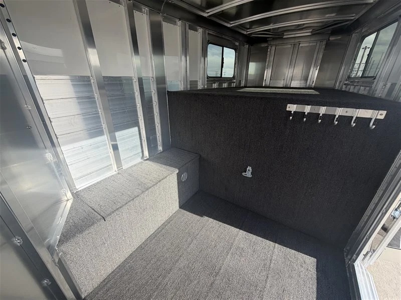 2027 Elite Trailers 4 Horse Slant Stock Combo Horse Trailers