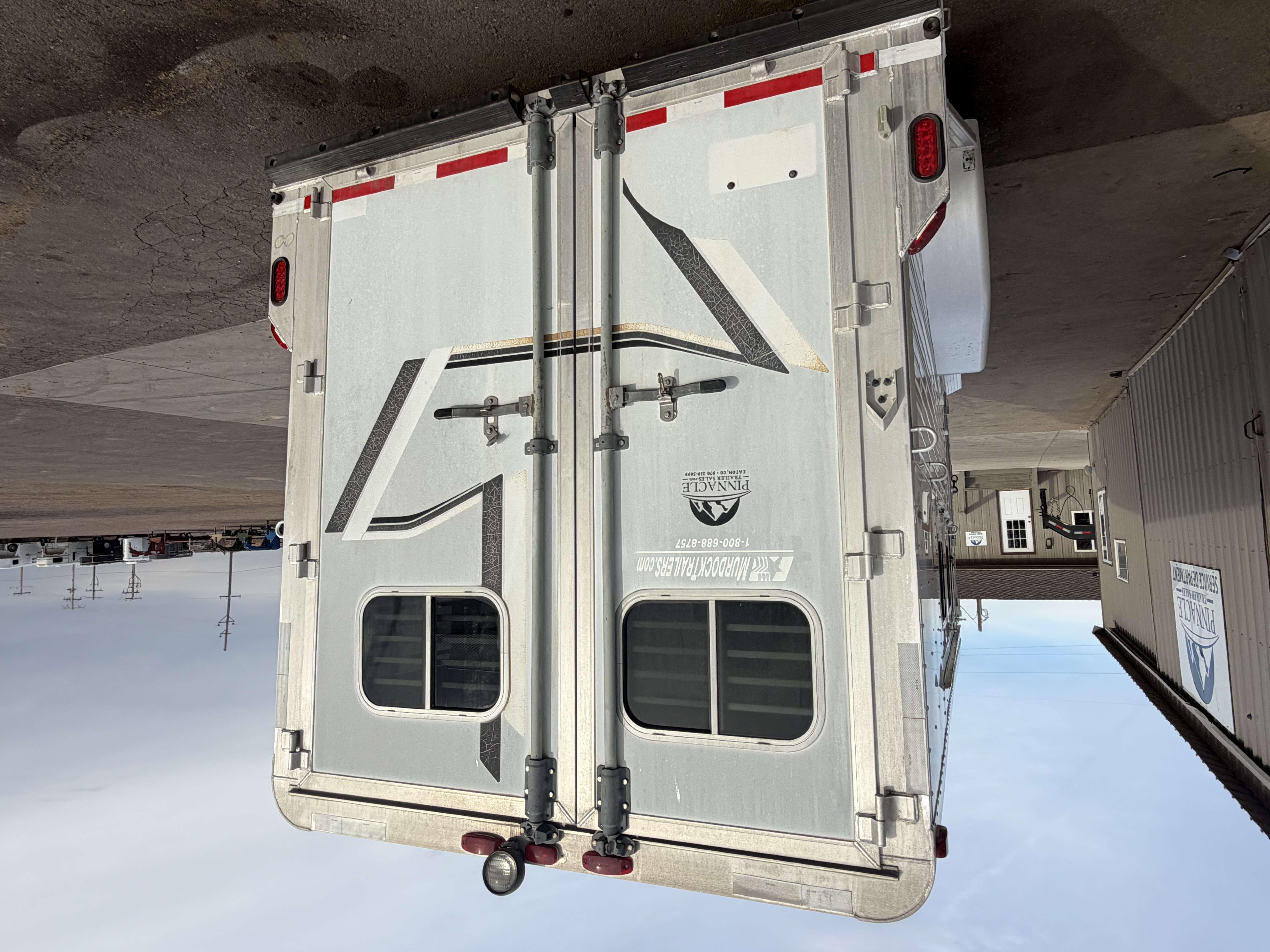 2000 C&C 2000 3 horse 7'6 tall warmblood Horse Trailers