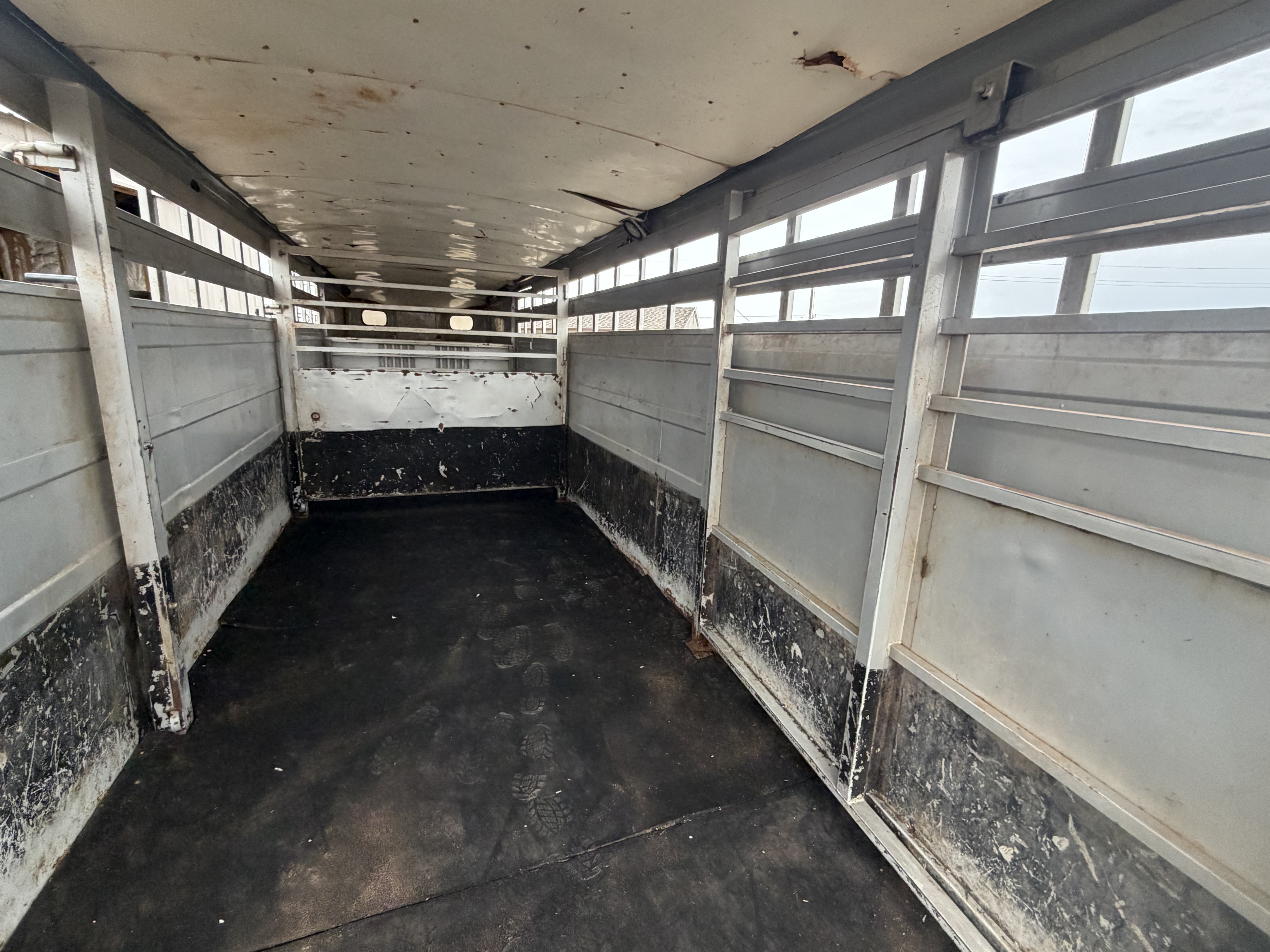 2003 Titan 24' Stock Stock Trailers